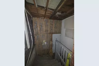 10230 S Lowe Avenue, Chicago, IL 60628 - Photo 13