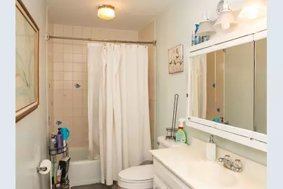 953 Miller Avenue, Streamwood, IL 60107 - Photo 11
