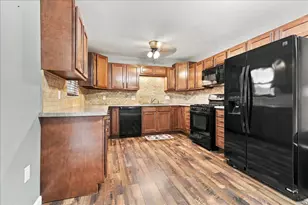8 Plymouth Ct, Normal, IL 61761 - Photo 17