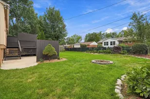 8 Plymouth Ct, Normal, IL 61761 - Photo 27