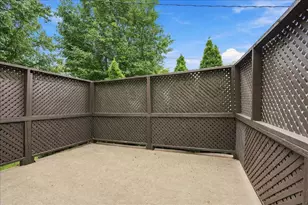 8 Plymouth Ct, Normal, IL 61761 - Photo 21