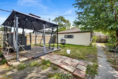 10155 S Wentworth Avenue, Chicago, IL 60628 - Photo 11