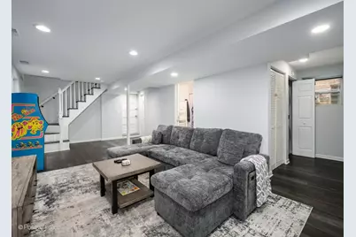 3847 N Spaulding Avenue, Chicago, IL 60618 - Photo 13