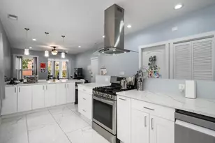 3847 N Spaulding Ave, Chicago, IL 60618 - Photo 21