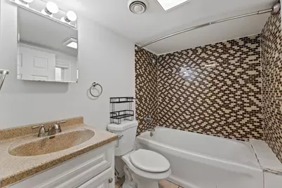 9909 Elm Circle Drive, Oak Lawn, IL 60453 - Photo 17