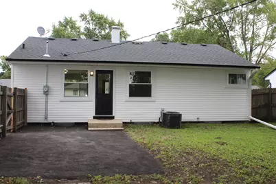 1011 Plaza Drive, Joliet, IL 60435 - Photo 23