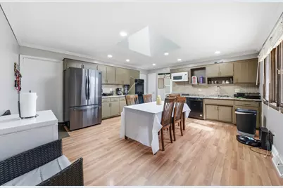 7545 Halesia Court, Orland Park, IL 60462 - Photo 9