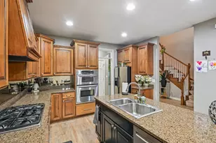 343 Arbor Glen Blvd, Schaumburg, IL 60195 - Photo 11
