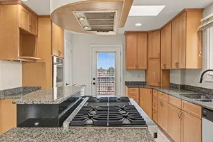 4700 N Chester Ave, Chicago, IL 60656 - Photo 13