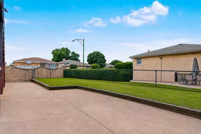 4700 N Chester Avenue, Chicago, IL 60656 - Photo 39
