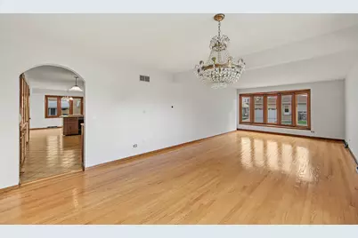 4700 N Chester Avenue, Chicago, IL 60656 - Photo 3