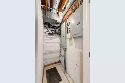 4700 N Chester Avenue, Chicago, IL 60656 - Photo 33