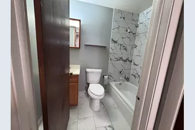 7425 Brookdale Drive #107, Darien, IL 60561 - Photo 11