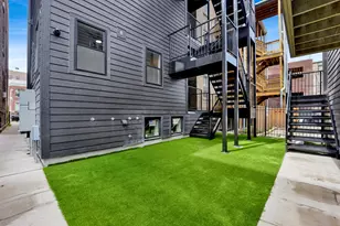3641 N Wilton Ave, Chicago, IL 60613 - Photo 3