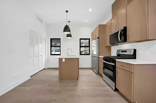 3641 N Wilton Ave, Chicago, IL 60613 - Photo 5