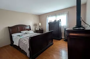 6025 W 64th Pl, Chicago, IL 60638 - Photo 11