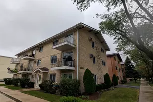 6025 W 64th Pl, Chicago, IL 60638 - Photo 1
