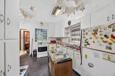 7817 S Euclid Avenue, Chicago, IL 60649 - Photo 5
