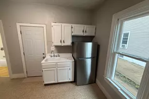 773 E New York St, Aurora, IL 60505 - Photo 5