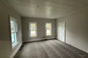 773 E New York St, Aurora, IL 60505 - Photo 3