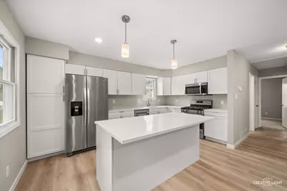 104 S Ashbury Avenue, Bolingbrook, IL 60440 - Photo 5