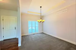 3813 Liberty Cir, Champaign, IL 61822 - Photo 3