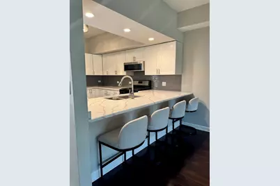 1160 Regency Drive, Schaumburg, IL 60193 - Photo 5