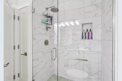 815 Laurel Avenue #106, Highland Park, IL 60035 - Photo 13
