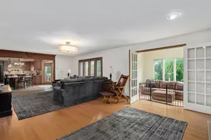 6451 Garfield Ridge Ct, Burr Ridge, IL 60527 - Photo 15