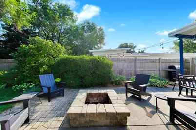 2240 Catherine Street, Northbrook, IL 60062 - Photo 27