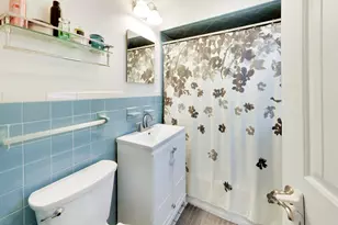 2240 Catherine St, Northbrook, IL 60062 - Photo 13