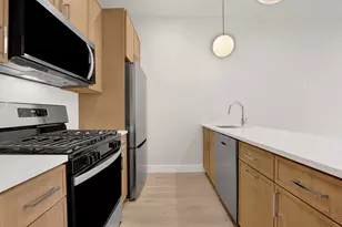 3641 N Wilton Ave, Chicago, IL 60613 - Photo 9