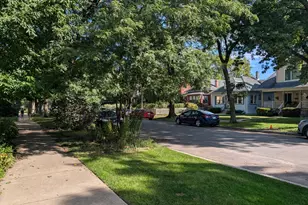 1958 W Morse Ave, Chicago, IL 60626 - Photo 35