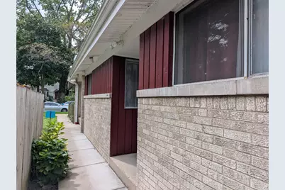 1958 W Morse Avenue #A, Chicago, IL 60626 - Photo 5