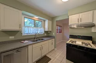 1958 W Morse Ave, Chicago, IL 60626 - Photo 9