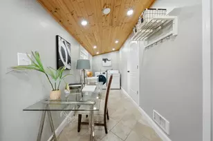 104 N Kinzie St, Thornton, IL 60476 - Photo 5