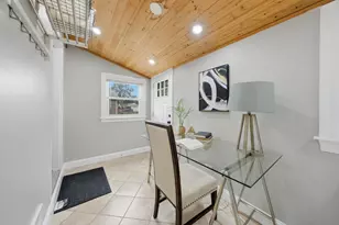 104 N Kinzie St, Thornton, IL 60476 - Photo 9
