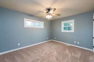 2205 Mohican Rd, Waukegan, IL 60087 - Photo 13