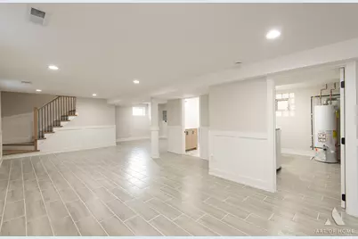 7816 Latrobe Avenue, Burbank, IL 60459 - Photo 17