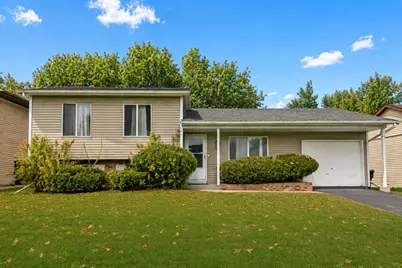 18200 Fountainbleau Drive, Hazel Crest, IL 60429 - Photo 1