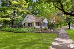 244 S Elmwood Dr, Aurora, IL 60506 - Photo 1