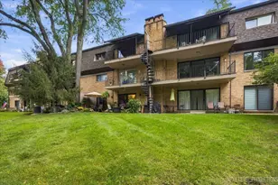 250 Kenston Ct, Geneva, IL 60134 - Photo 21