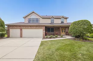 8299 Tatum Ln, Frankfort, IL 60423 - Photo 1
