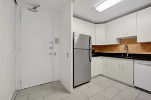 340 W Diversey Pkwy, Chicago, IL 60657 - Photo 7