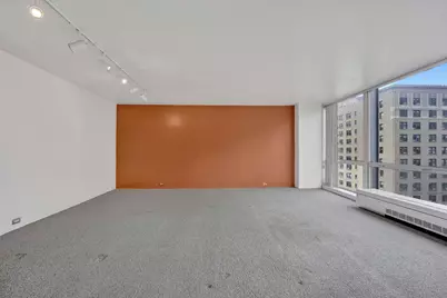 340 W Diversey Parkway #918, Chicago, IL 60657 - Photo 11