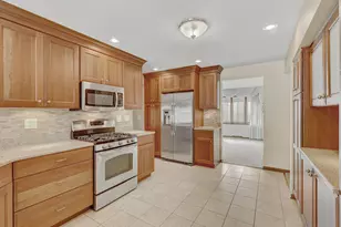 4734 N Maria Ct, Chicago, IL 60656 - Photo 11