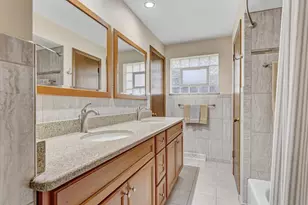 4734 N Maria Ct, Chicago, IL 60656 - Photo 17