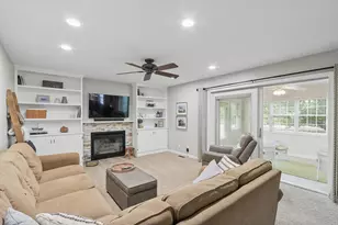 318 Gainesborough Ct, Monticello, IL 61856 - Photo 21