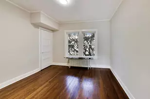 2611 Eastwood Ave, Evanston, IL 60201 - Photo 13