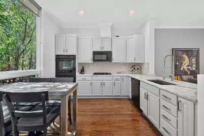 1741 W George Street, Chicago, IL 60657 - Photo 7